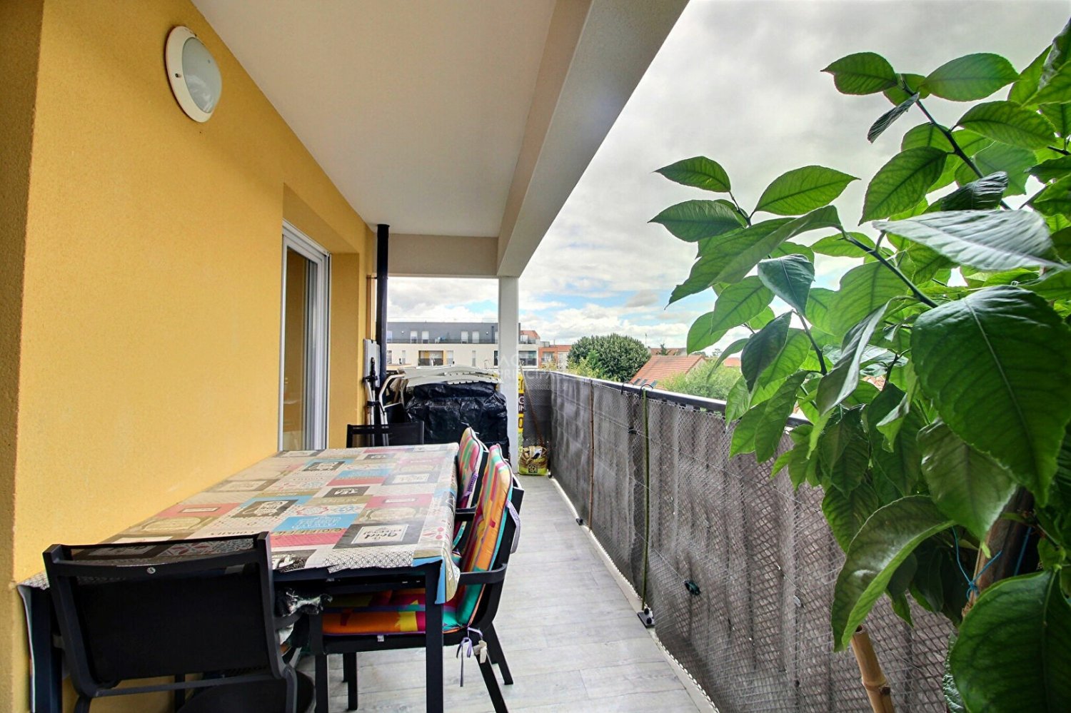 2 bedrooms Apartment in Chanteloup-les-Vignes, France No. 170872