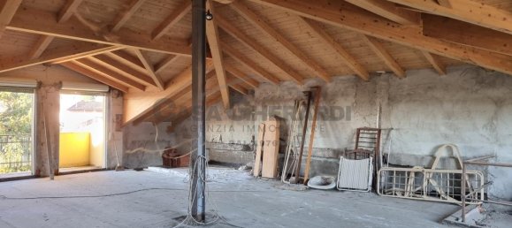 Casa de 5 divisões em Brembate di Sopra, Italy N.º 5683 22