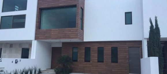 Casa de 3 dormitorios en Querétaro, Mexico No. 174674 2