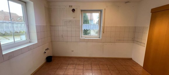 Квартира с 4 комнатами в Schwandorf, Германия № 211517 4