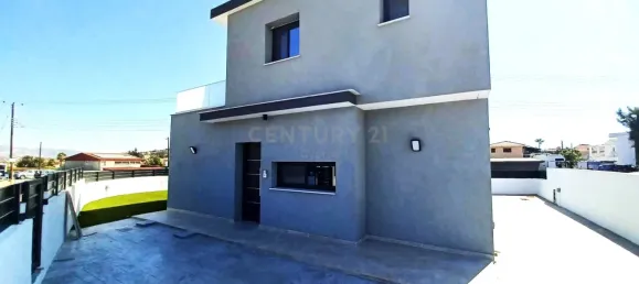 3 Schlafzimmer Villa in Parekklisia, Cyprus, Nr. 5390 2