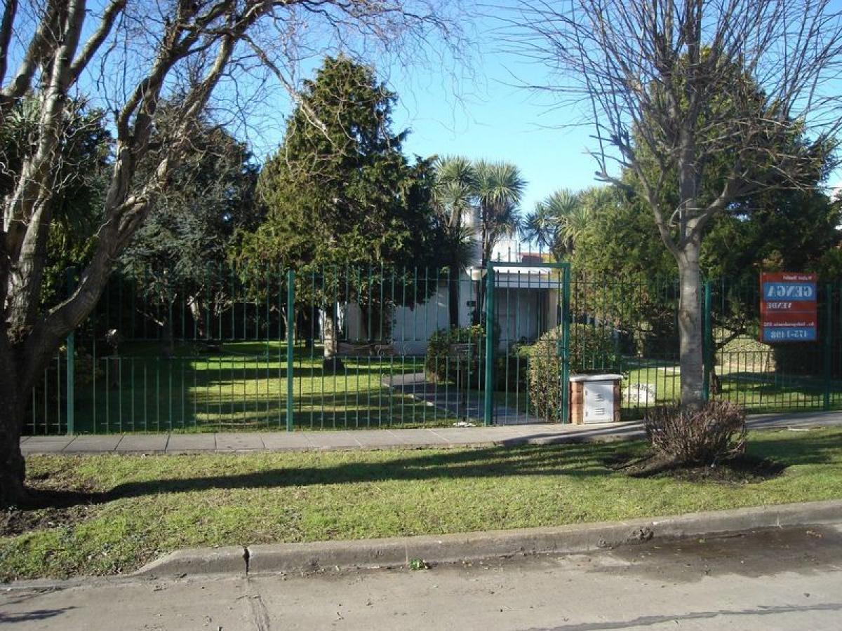  Land in Mar del Plata, Argentina No. 116183