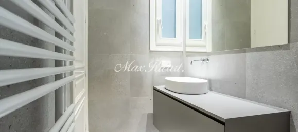 Apartamento de 2 divisões em Ciutat Vella, Spain N.º 33998 37