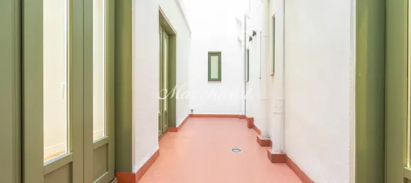 Apartamento de 2 divisões em Ciutat Vella, Spain N.º 33998 26