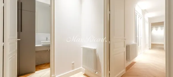 Apartamento de 2 divisões em Ciutat Vella, Spain N.º 33998 4