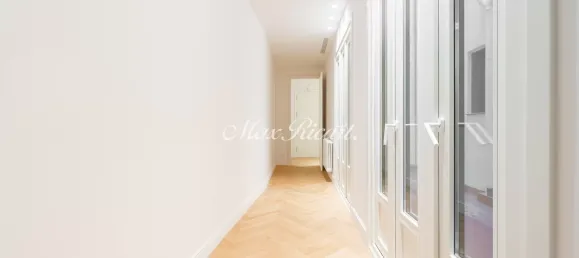 Apartamento de 2 divisões em Ciutat Vella, Spain N.º 33998 10