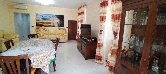 5 bedrooms Apartment in Genoa, Italy No. 327754 14