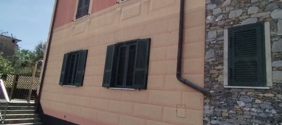 5 bedrooms Apartment in Genoa, Italy No. 327754 2