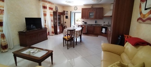 5 bedrooms Apartment in Genoa, Italy No. 327754 12