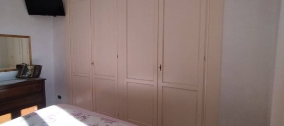 5 bedrooms Apartment in Genoa, Italy No. 327754 22