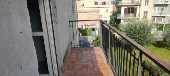 3-salle Appartement à Tivoli, Italy No. 224007 9