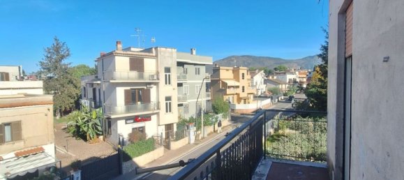 3-salle Appartement à Tivoli, Italy No. 224007 8