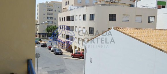 Квартира с 2 спальнями в Картейра, Португалия № 74304 9