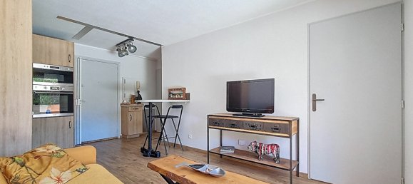 Apartamento de 1 dormitorio en Frejus, France No. 284777 3