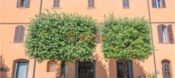 Propiedad comercial de 2 habitaciónes en Valfabbrica, Italy No. 353385 3