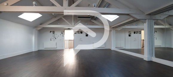 253m² Commercial property in Boulogne-Billancourt, France No. 127793 4