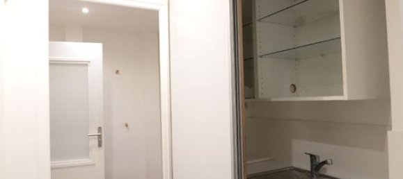 253m² Commercial property in Boulogne-Billancourt, France No. 127793 9