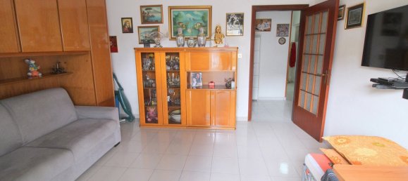 2 rooms Apartment in Naples, Italy No. 353354 5