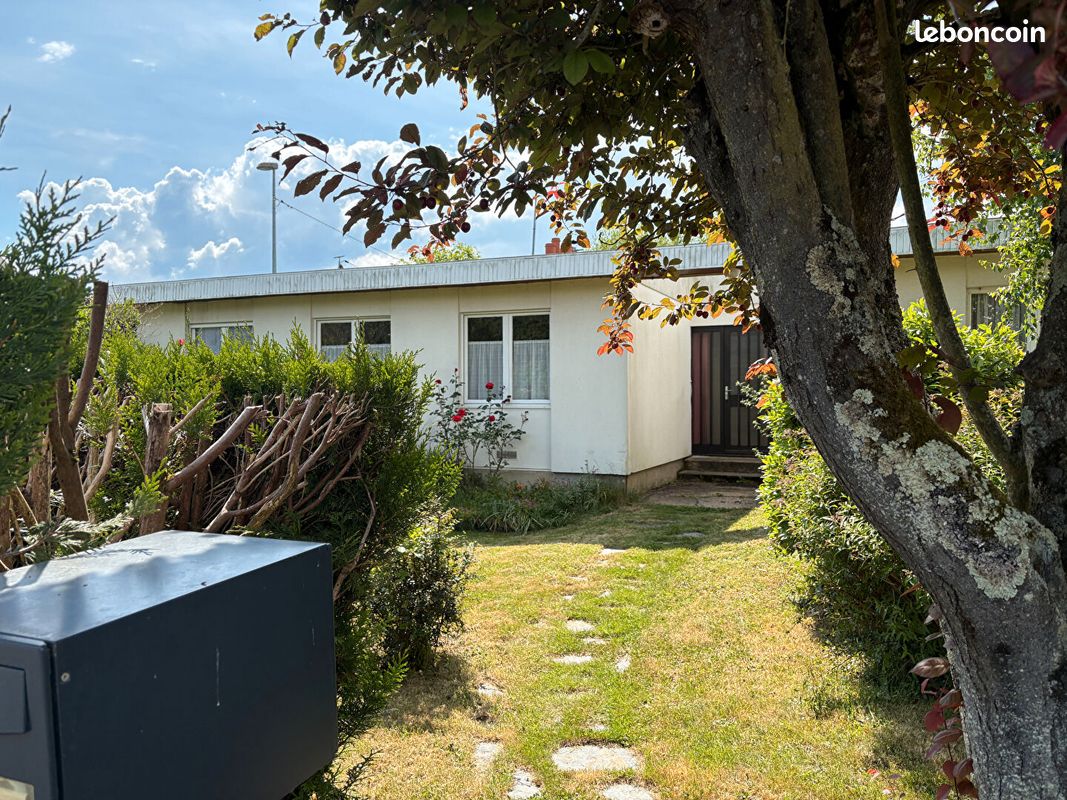 3 bedrooms House in Thorigne-Fouillard, France No. 326392