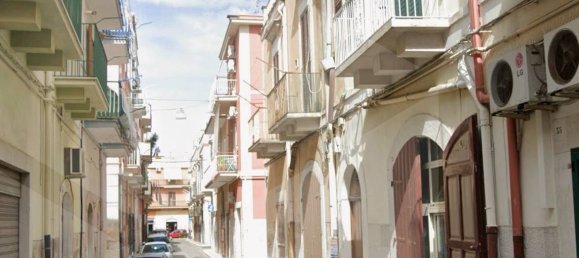 2 rooms Commercial property in Corato, Italy No. 29060 4