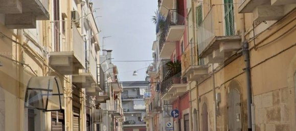 2 rooms Commercial property in Corato, Italy No. 29060 3