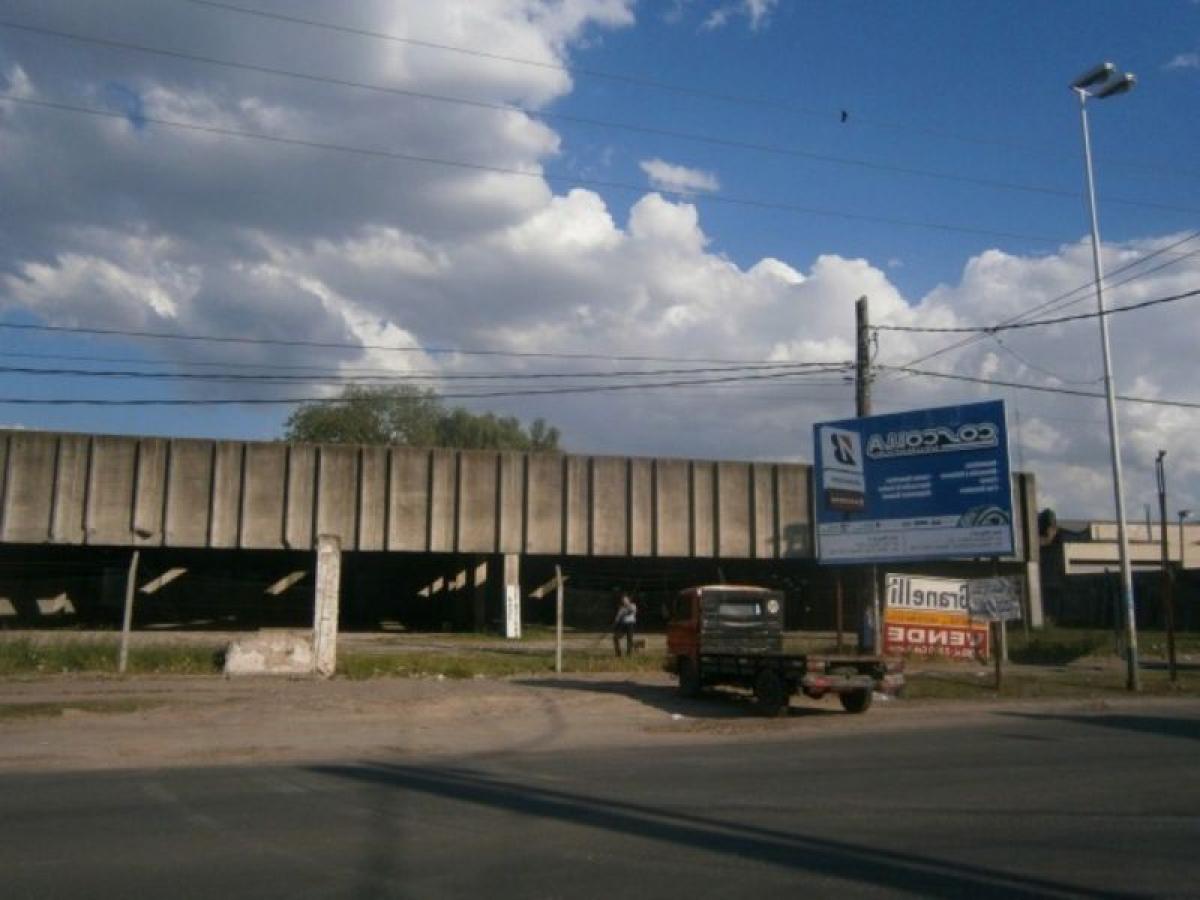 Grundstück in Malvinas Argentinas, Argentina, Nr. 47351