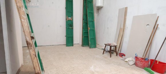 5 rooms House in Palagonia, Italy No. 237507 8