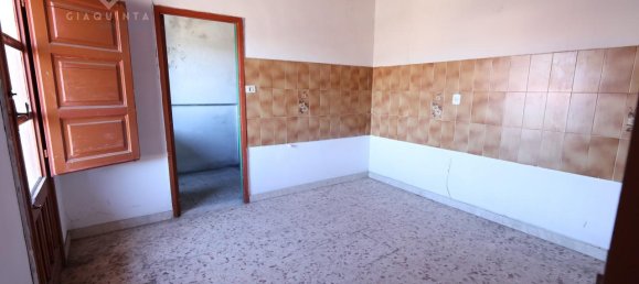 5 rooms House in Palagonia, Italy No. 237507 17