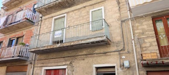 5 rooms House in Palagonia, Italy No. 237507 9