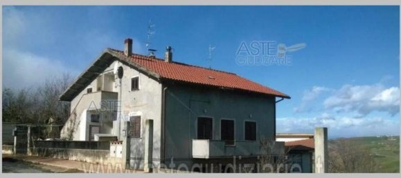 Villa de 2 dormitorios en Penne, Italy No. 337774 18