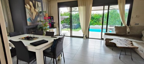 4 bedrooms Villa in Javea, Spain No. 175577 5