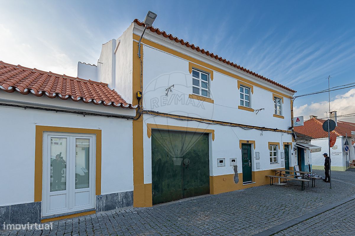 4 bedrooms House in Igrejinha, Portugal No. 29235