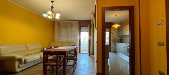 2 bedrooms Apartment in Tribano, Italy No. 61078 5