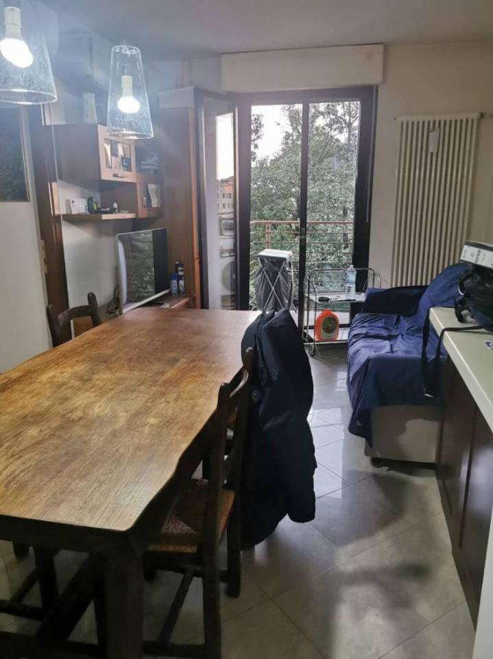 3 rooms Apartment in Cremona, Italy No. 26732