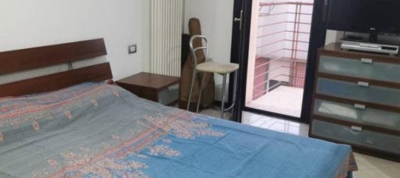 3 rooms Apartment in Cremona, Italy No. 26732 11
