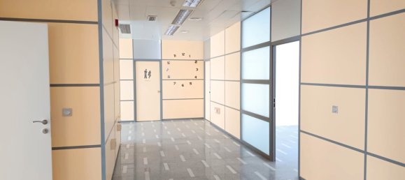 Gewerbliche Immobilie in Merida, Spain 230m², Nr. 168969 2