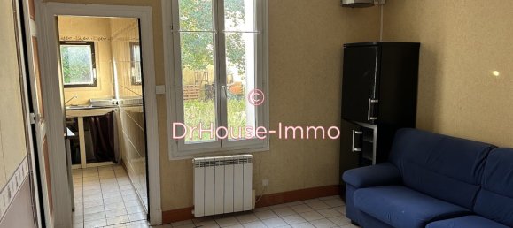 8-salle Appartement à Troyes, France No. 48993 9