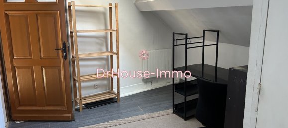 8-salle Appartement à Troyes, France No. 48993 7