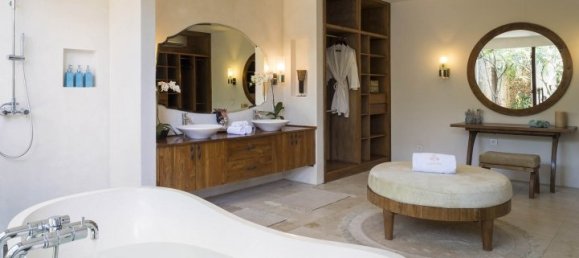 5 bedrooms Villa in Seminyak, Indonesia No. 2914 28