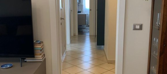 Apartamento de 5 dormitorios en Tortona, Italy No. 365447 4