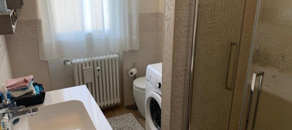 Apartamento de 5 dormitorios en Tortona, Italy No. 365447 15