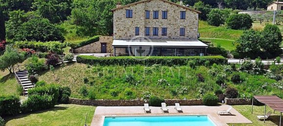 7 bedrooms House in San Venanzo, Italy No. 172572 2