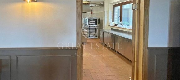 7 bedrooms House in San Venanzo, Italy No. 172572 16