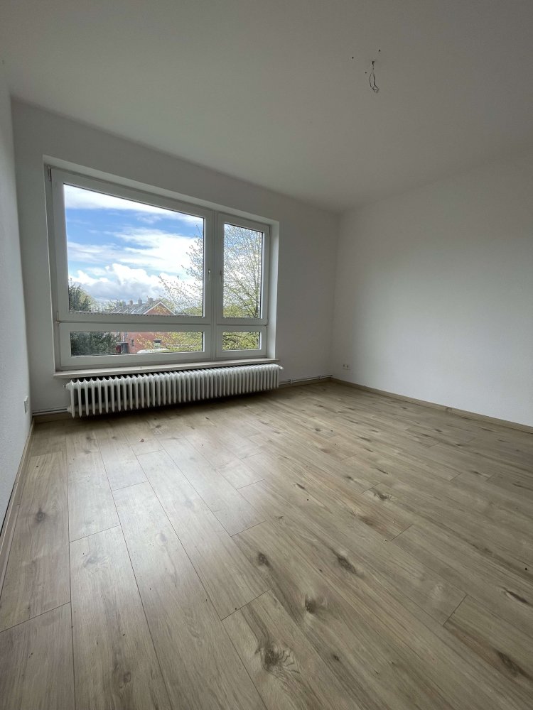 3 bedrooms Apartment in Wilhelmshaven, Germany No. 10603