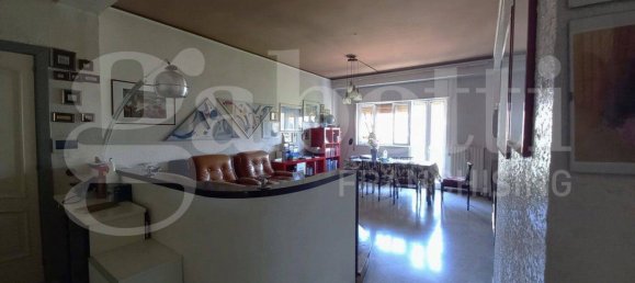 2 bedrooms Apartment in Bari, Italy No. 267344 5