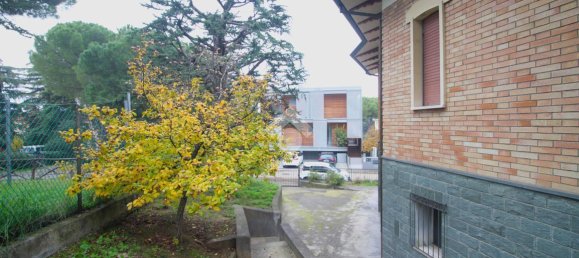 4 rooms Villa in Cesena, Italy No. 147230 13