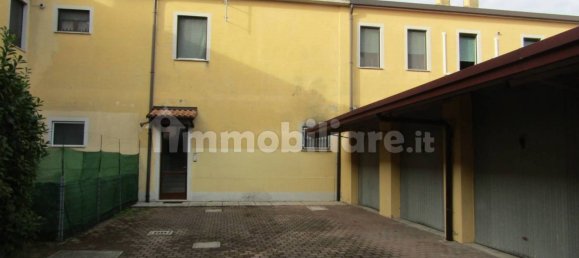 Квартира с 3 спальнями в Терре дель Рено, Италия № 135780 19