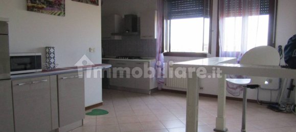 Квартира с 3 спальнями в Терре дель Рено, Италия № 135780 5