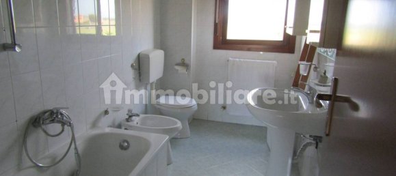 Квартира с 3 спальнями в Терре дель Рено, Италия № 135780 17