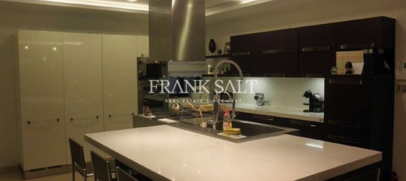 3 غرف نوم بانتهاوس في Swieqi, Malta رقم 2591 18